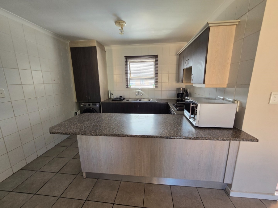 2 Bedroom Property for Sale in Pine Acres Western Cape